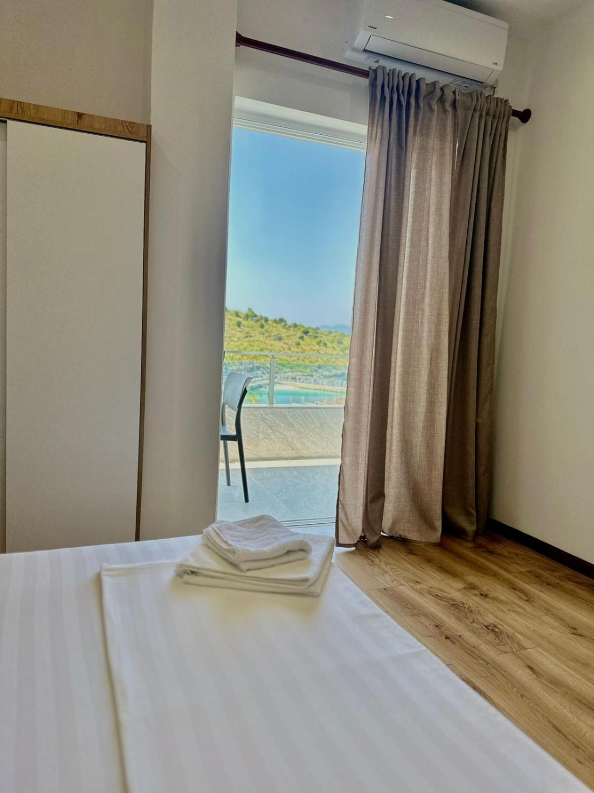 Apartaments Rraku Σαράντα Εξωτερικό φωτογραφία