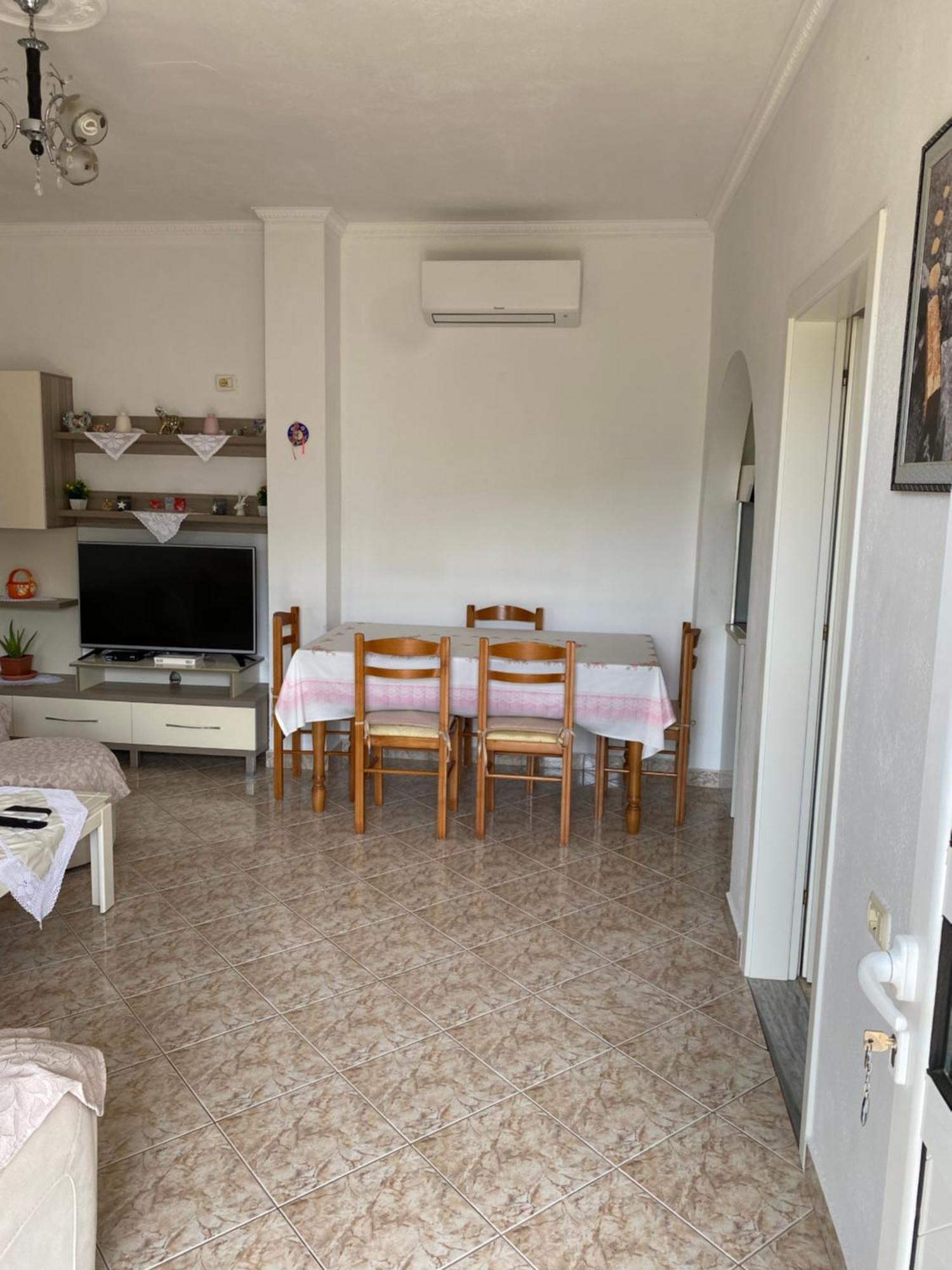 Apartaments Rraku Σαράντα Εξωτερικό φωτογραφία