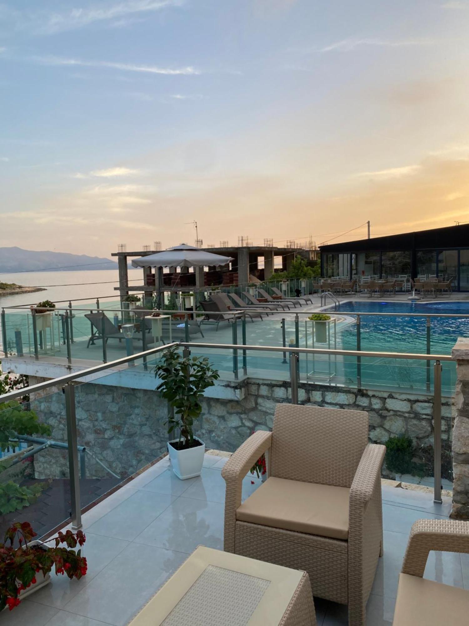 Apartaments Rraku Σαράντα Εξωτερικό φωτογραφία