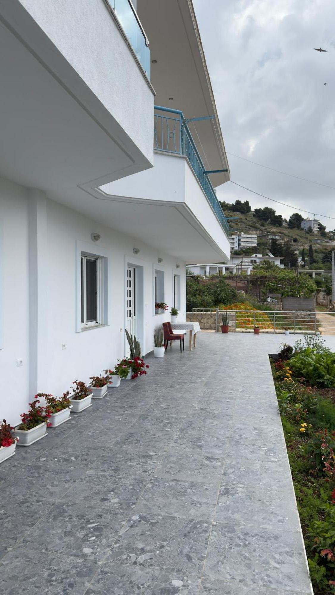 Apartaments Rraku Σαράντα Εξωτερικό φωτογραφία
