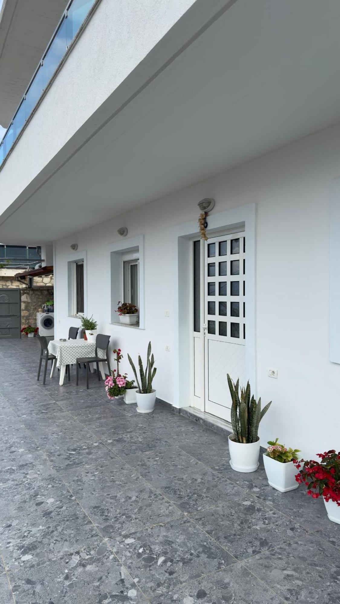Apartaments Rraku Σαράντα Εξωτερικό φωτογραφία